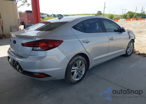 2019 Hyundai Elantra Sel z USA, uszkodzony, nr VIN 5NPD84LF0KH439481